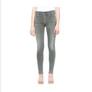 High rise rocket crop skinny jeans